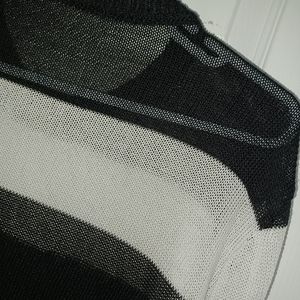 Mens Black and White knitted sweater (NOTE: IT IS SEE THROUGH)